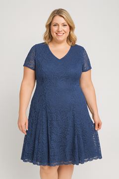 Immagine di CURVY GIRL LACE STRETCH DRESS